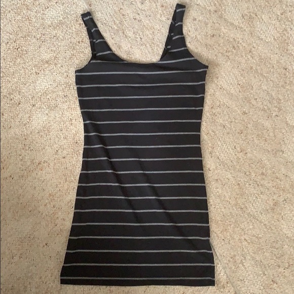 Summer dress - Picture 1 of 2